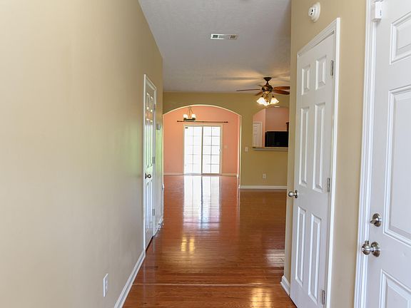 Pathway to living area