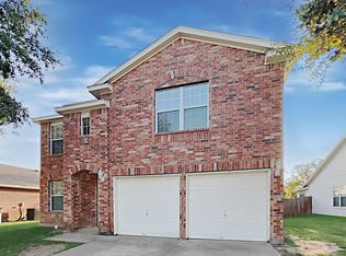 10003 Buescher Ln, San Antonio, TX 78223