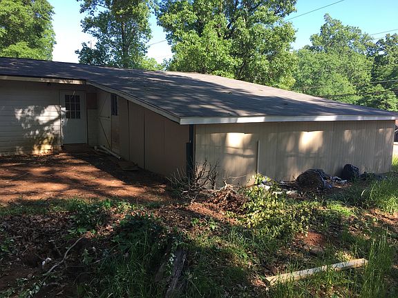 2nd image of 3440 Glenwood Rd