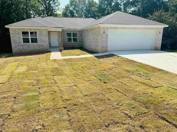 30 Ledrick Cir, Mayflower, AR 72106