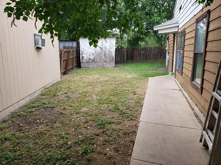 10094 Birch Field Dr — Photo 17