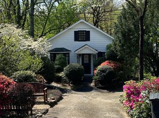 135 Melrose Ave #B, Tryon, NC 28782