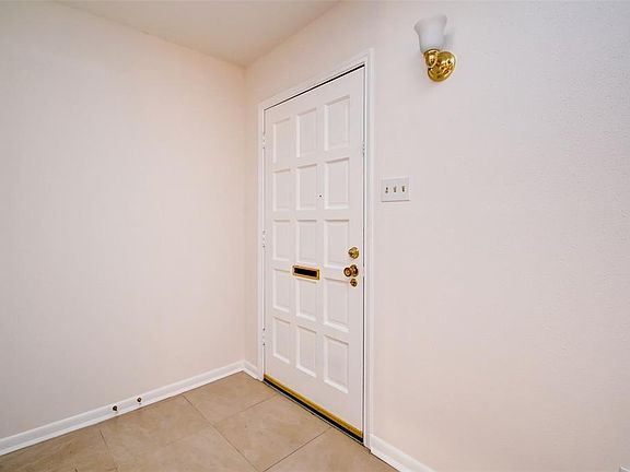4th image of 6427 Olympia Dr #114