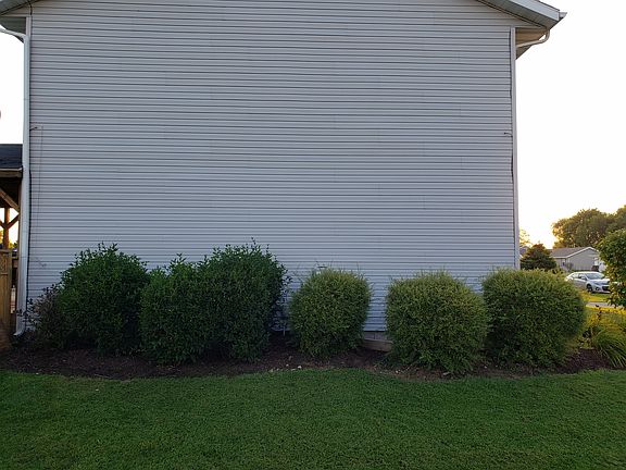 4th image of 5772 Pierce Ln