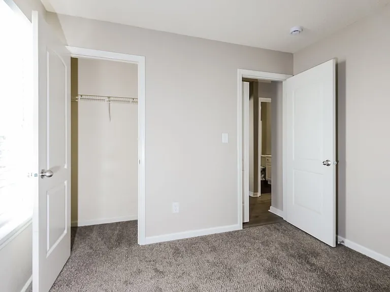 9674 Thomas Ln — Photo 14