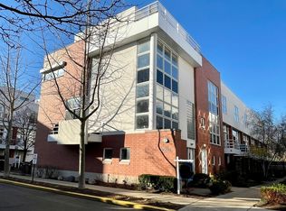 2928 N Wood St UNIT A, Chicago, IL 60657