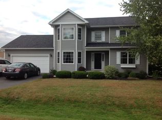 26 Independence Dr, Plattsburgh, NY 12901