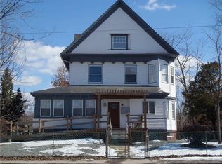 1732 Broad St UNIT 3, Cranston, RI 02905
