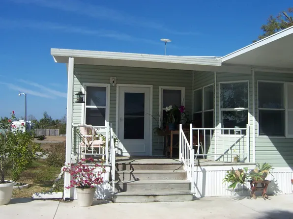 803 Renn Dr, Moore Haven, FL 33471