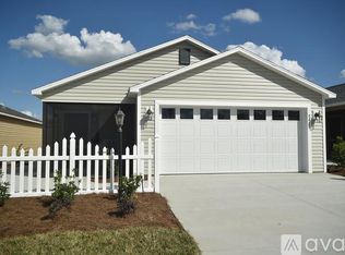 5463 Weaver Ave, The Villages, FL 32163