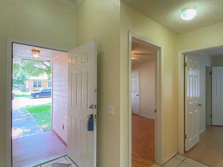 1903 Balsam Way — Photo 17