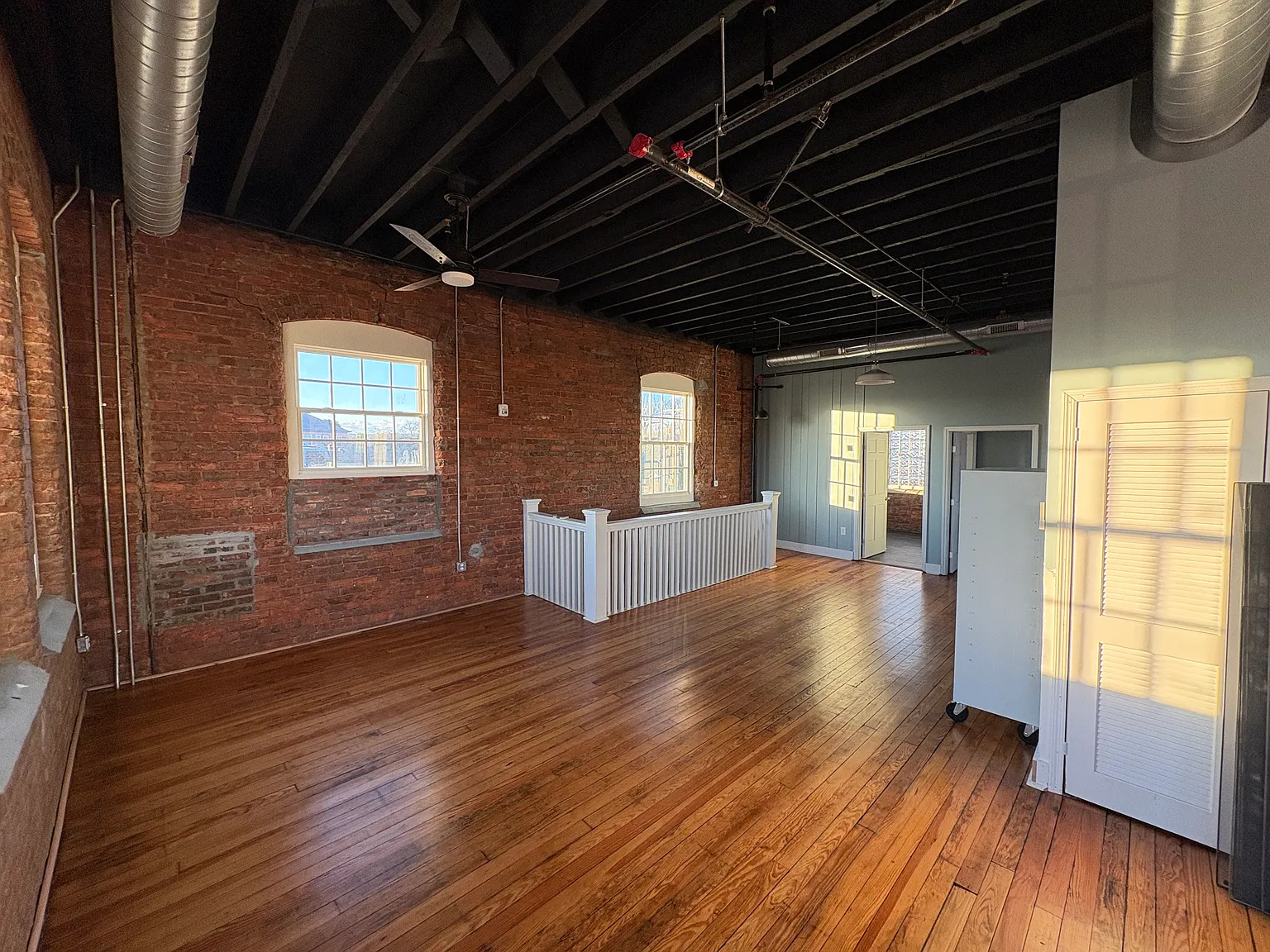 2 bed, 1092 sqft, $1,500 — Photo 3