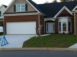 6503 Donahue Dr, Whitsett, NC 27377