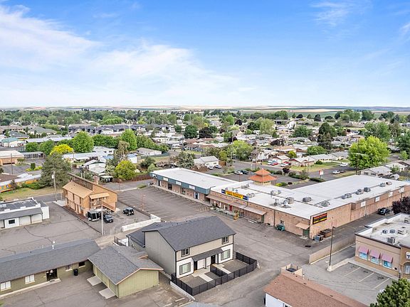 5th image of 2077 Walla Ave