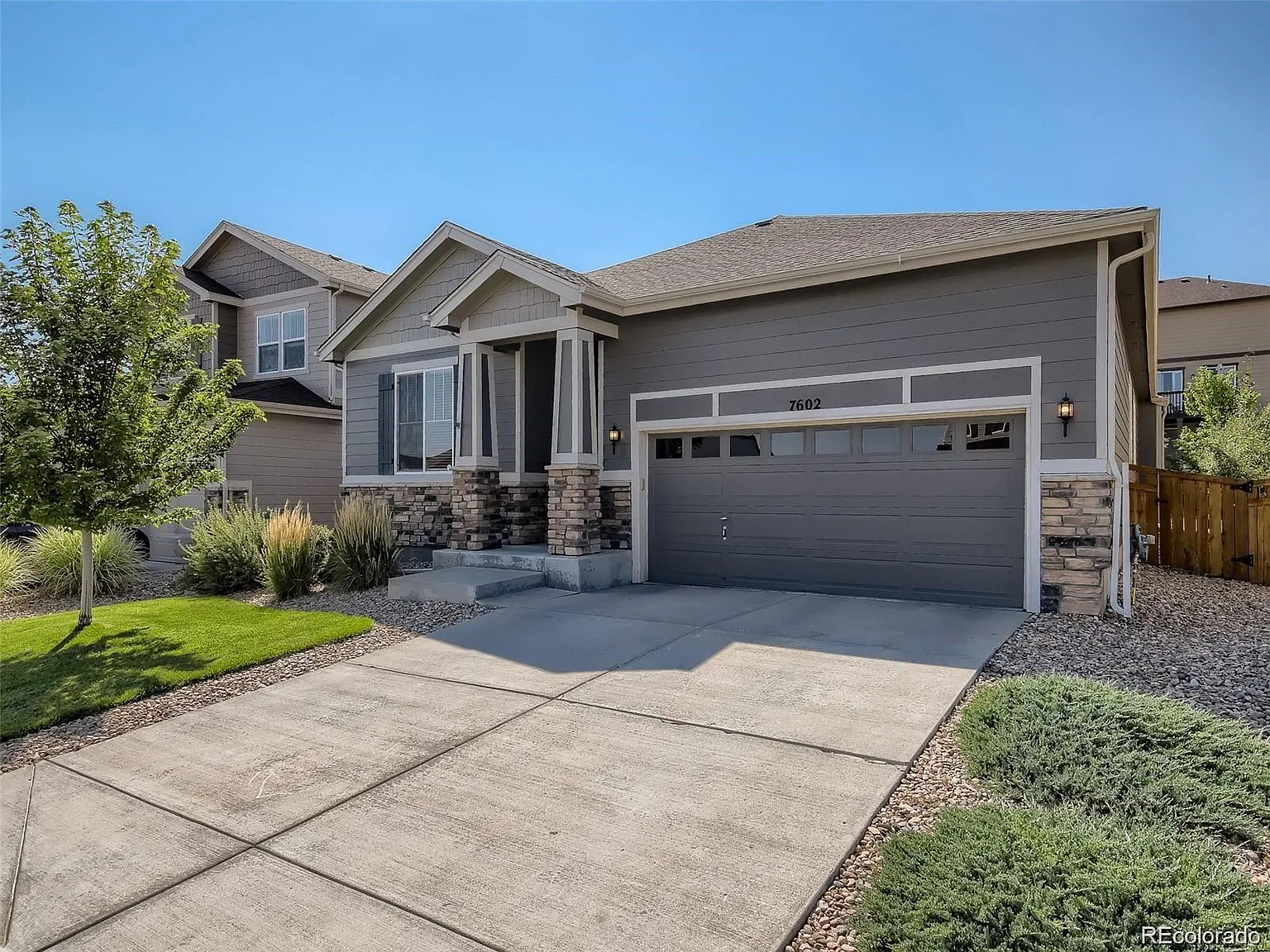 4 bed, 3.0 bath, 3904 sqft, $3,395 — Photo 2