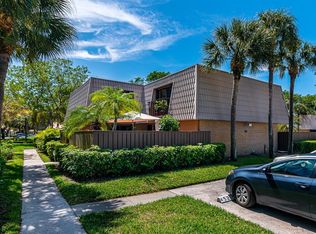 6610 66th Way, West Palm Beach, FL 33409