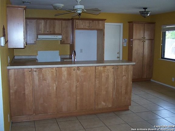 2nd image of 4547 Chedder Dr