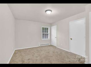 5600 Burleson Dr, Charlotte, NC 28215