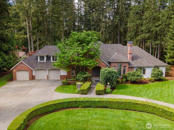 14239 194 Avenue NE, Woodinville, WA 98077
