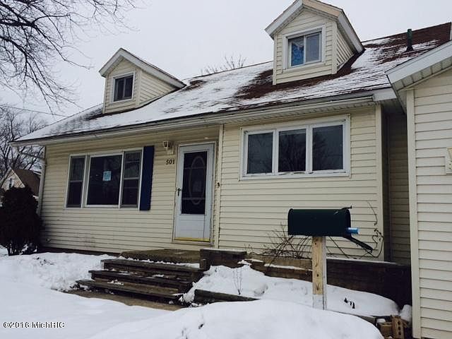 1st image of 501 E Tinkham Ave