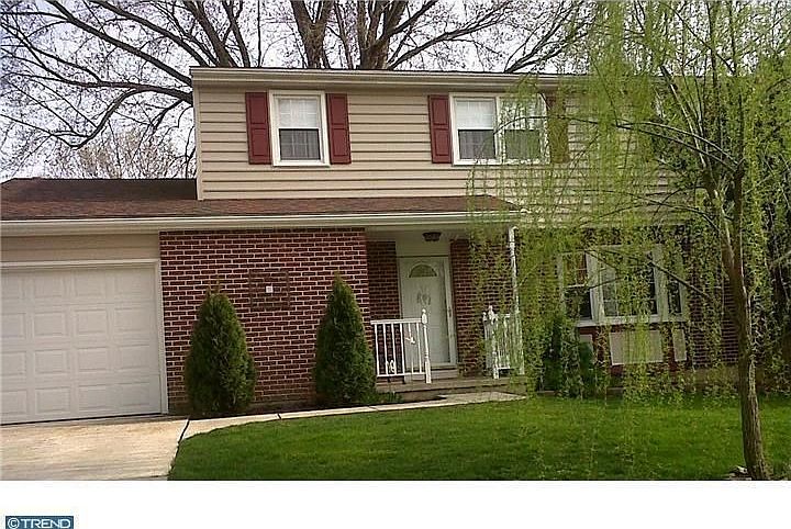 1st image of 561 Cabot Dr