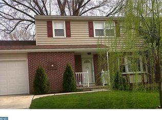 561 Cabot Dr, Hockessin, DE 19707