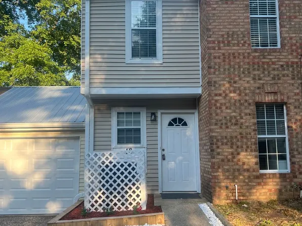 18 Somerset Pkwy, Daleville, AL 36322