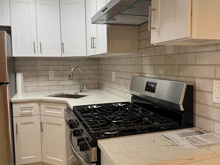 1509 Curtin St #2 — Photo 7