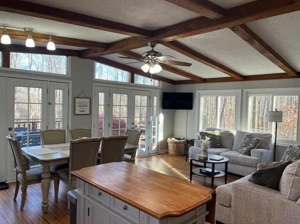 6217 Belmont Rd, Mineral, VA 23117