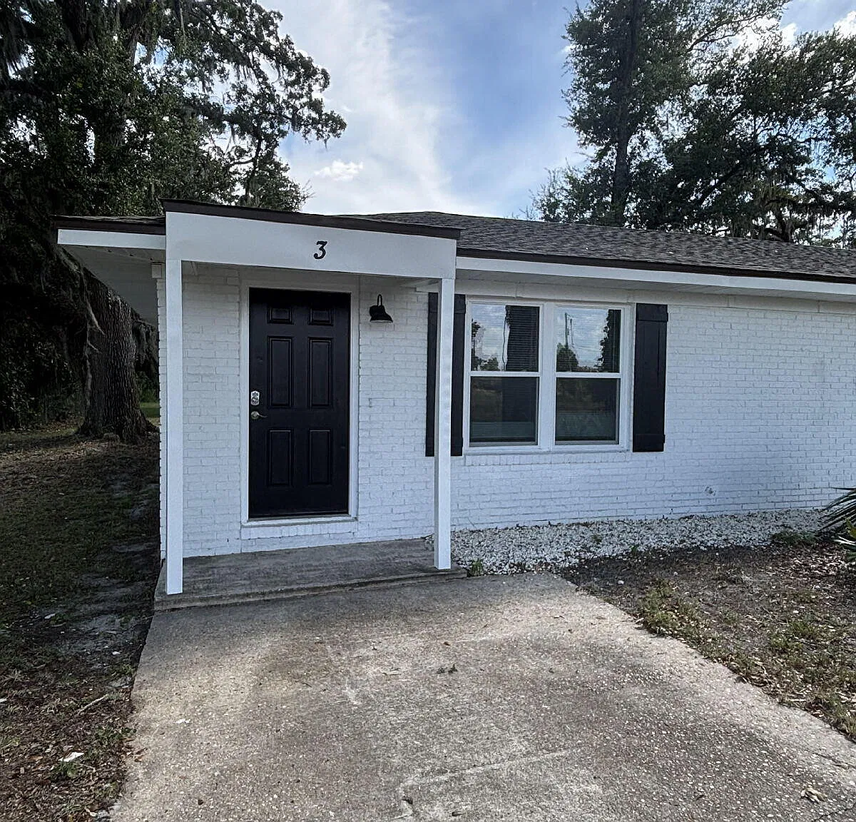2 bed, 780 sqft, $1,200 — Photo 1