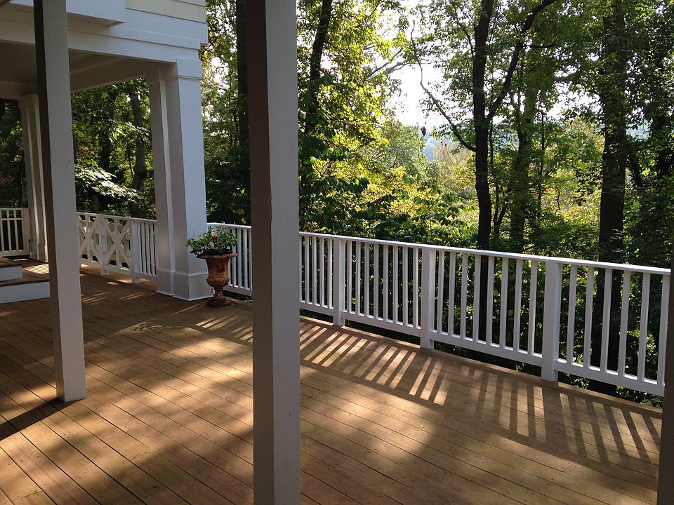 Summer view of the Potomac River Valley