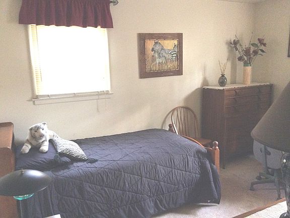 4th image of 15535 Albert Dr