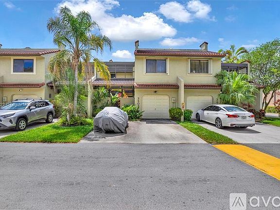 2nd image of 3603 Torremolinos Ave #3603
