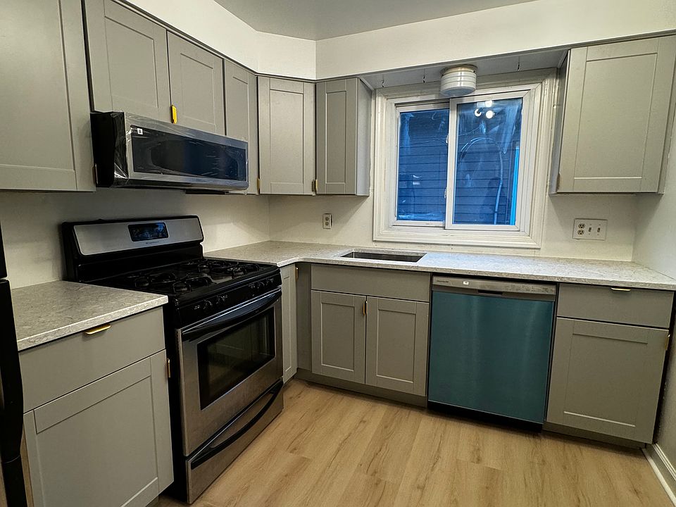 1st image of 620 Linden Ave #U