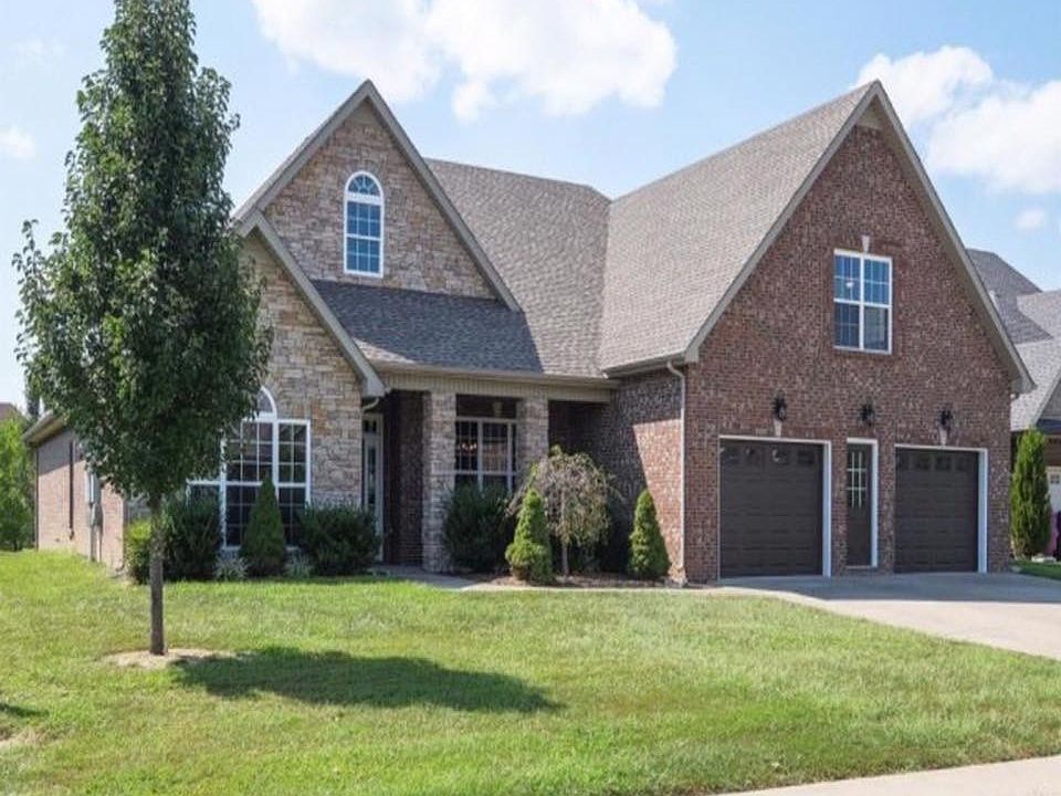 1st image of 1037 Willow Cir