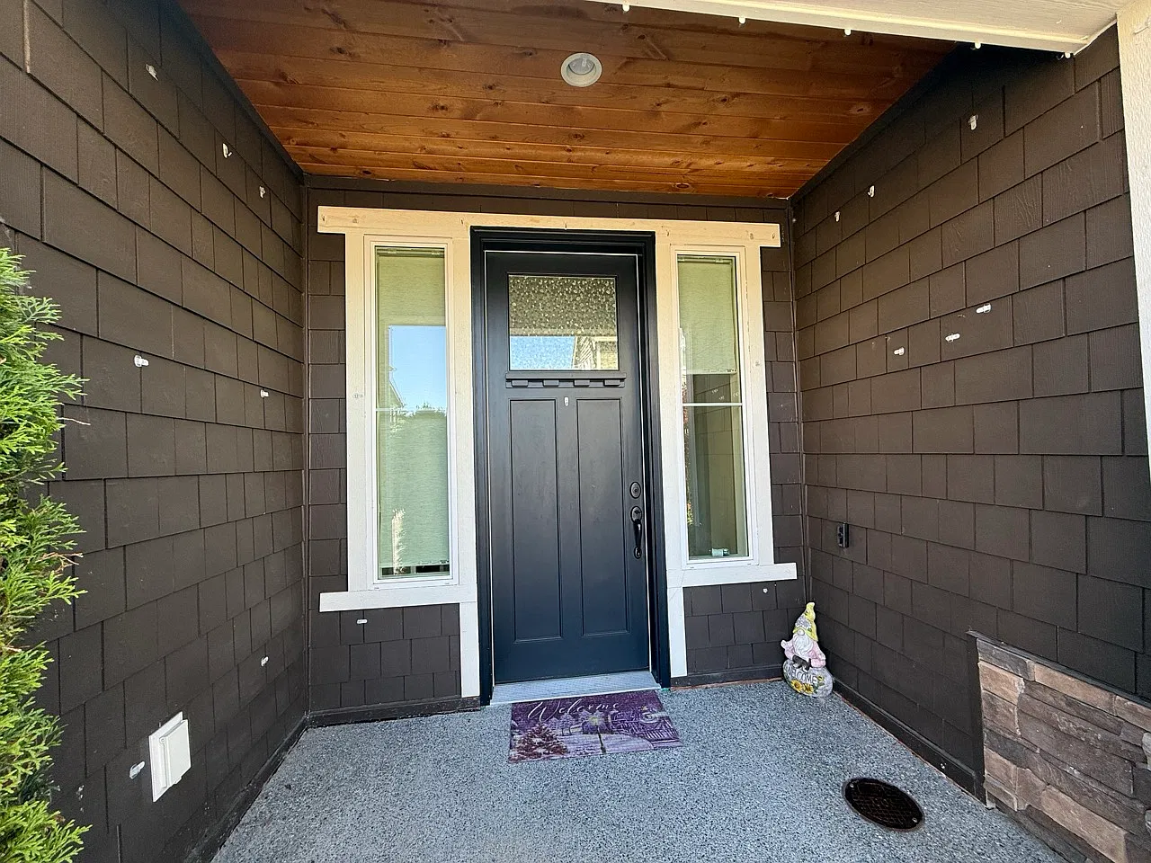 4 bed, 1888 sqft, $3,500 — Photo 2