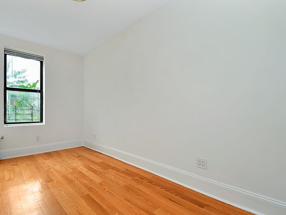 4th image of 1059 Union St APT 3C