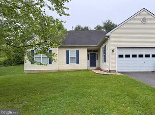 180 Milbury Rd, Coatesville, PA 19320