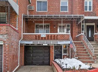 6114 Main St, Flushing, NY 11367