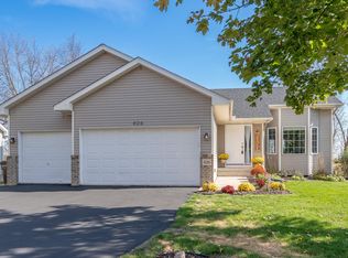 426 Dillon Ave N, Montrose, MN 55363