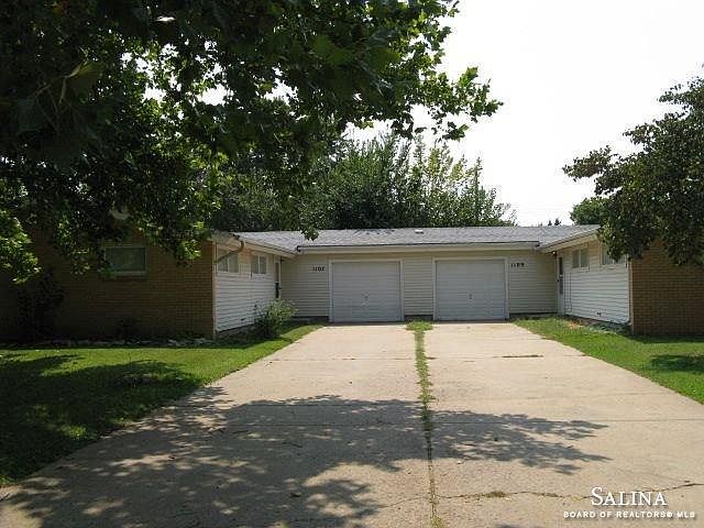1st image of 1107 Hunter Ct
