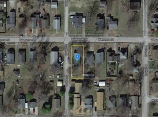 1320 W Monroe St, Herrin, IL 62948