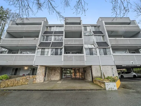 7471 Blundell Rd #211, Richmond, BC V6Y 1J6