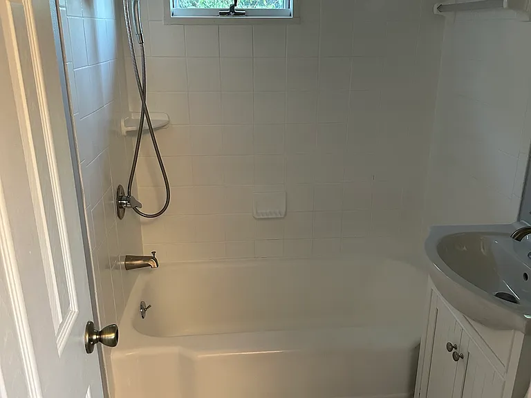 2451 S Monroe St — Photo 12