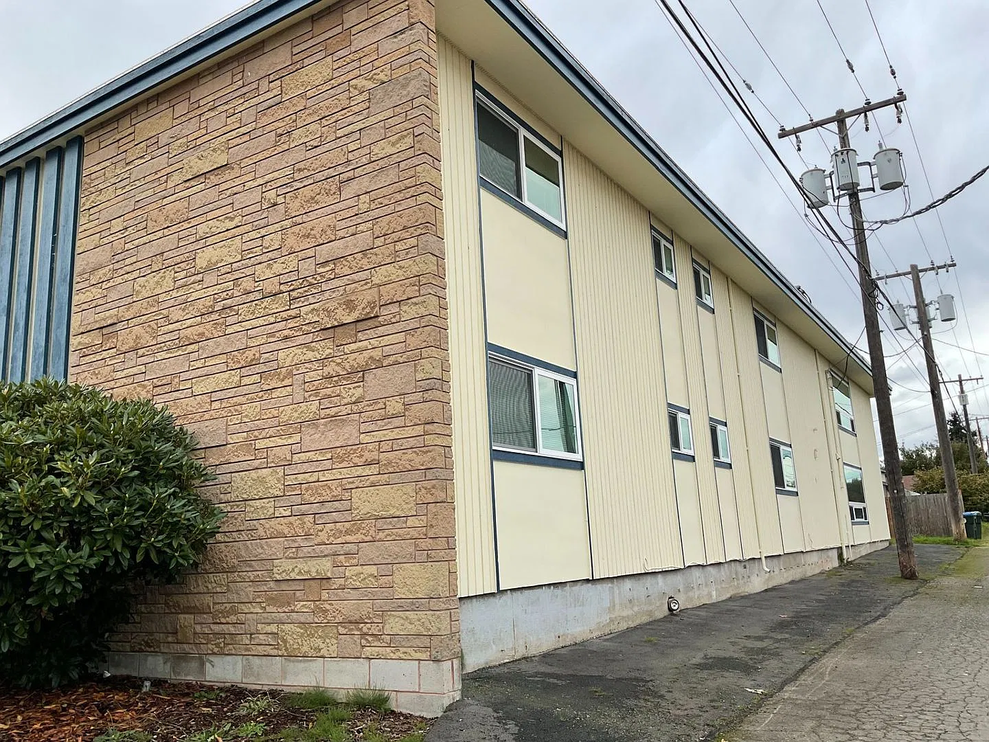420 S Laurel - Port Angeles Laurel LLC — Photo 4