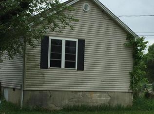 550 Colts Neck Rd, Farmingdale, NJ 07727