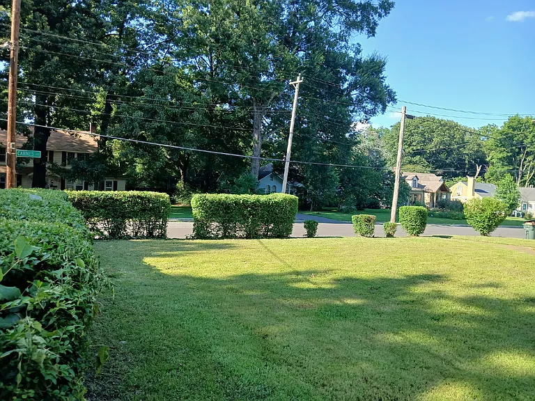 3115 Carnes Ave — Photo 3