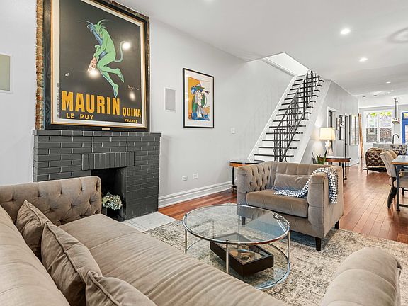 2nd image of 4408 S Lake Park Ave