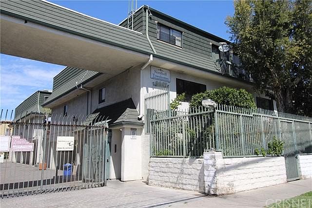 1st image of 9047 Langdon Ave Unit 31