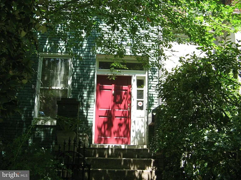 1745 Lanier Pl NW #1 — Photo 3